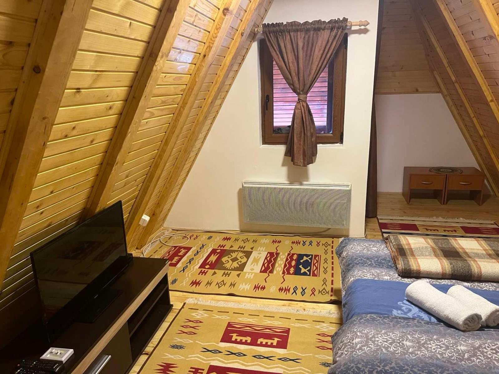 Apartmani "Matija" Žabljak Exteriör bild